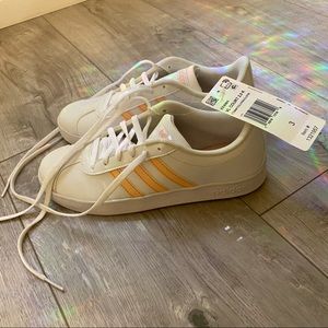 adidas VL court pink & white sneaker size 3
